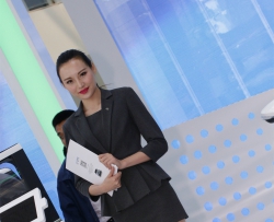 4S店的美腿销售妹纸超薄质感美丝 [11P]