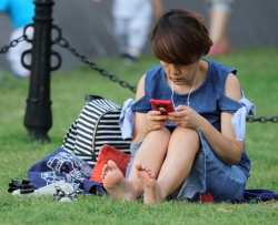 此足骨感但略显苍劲，散发着成熟女人的味道（39P）