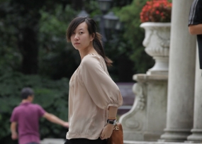 清爽无比的秀美素足人字拖挑鞋(24P)