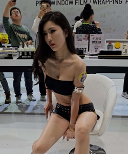 热裤美腿表演手机4K-10min