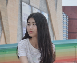 新模--大学妹子的重口原味脚[18P]