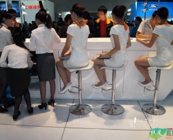COHIBA街拍丝足系列 (134)  16P