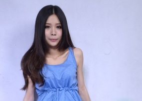 D800超级大图-意大利超薄全透明袜-Vivian [54P]