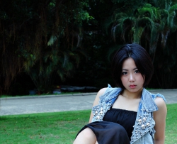 色爱妹妹长廊秀美腿[20P]  CZZJY-X186