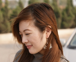 扬州美女肉丝足无水印原图一次绝版发出(30p)