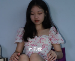 【Pary学生模拍】开学季新模小美女诗诗的36码小嫩脚脚趾非常整齐（100p）