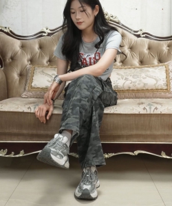 SAGFSexy and beautiful Asian girls Sansan showcase her sexy 38EU feet1