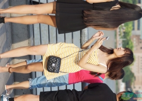 现在的小姑娘---不得了【87P】