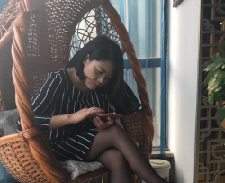 黑丝性感鱼嘴熟女 [11P]