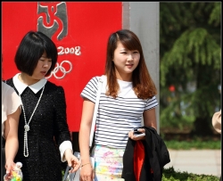 时尚靓丽的肉丝高跟女孩 [15P]