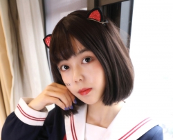 安妮黑丝高颜值